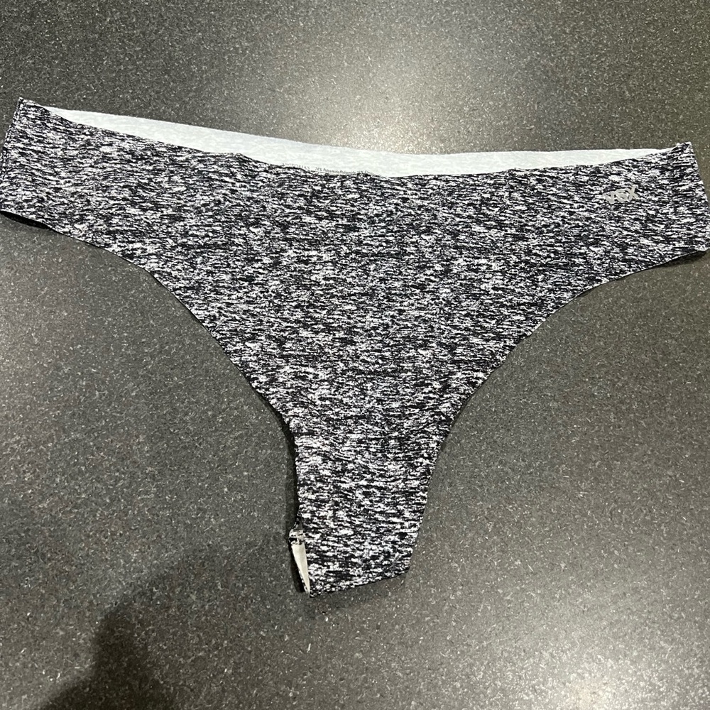 Victoria’s Secret VSX Sport Thong Size Large